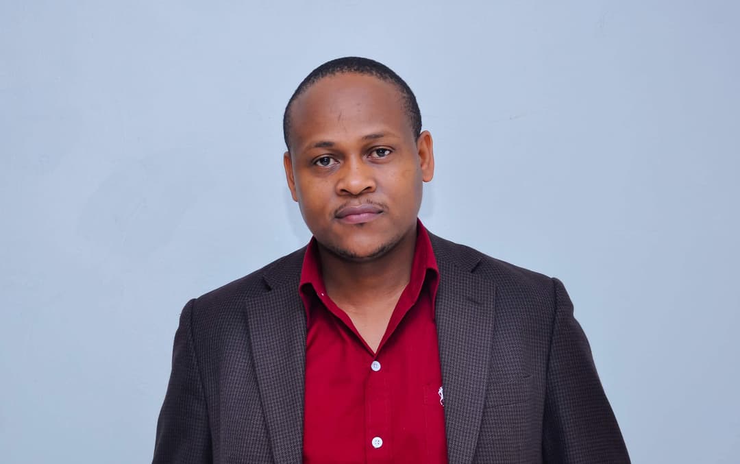 Descriptive Alt Text